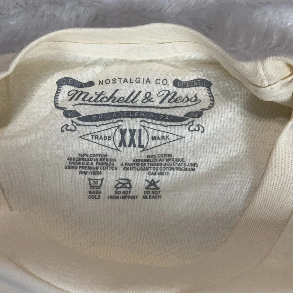 Mitchell Ness New York Yankees 1996 World Series Champions Short Sleeve Shirt